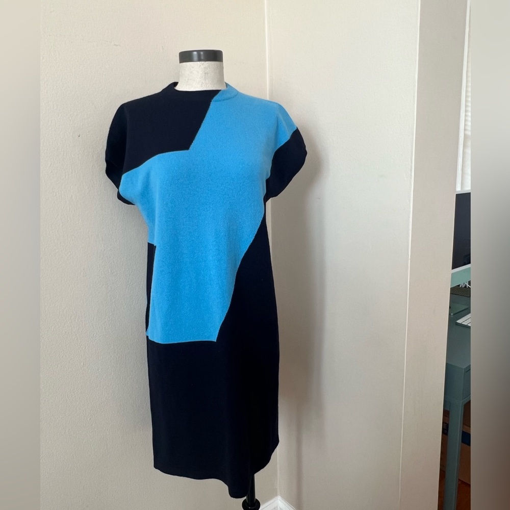 Hermès Paris Navy & Turquoise Cashmere Color Block Shift Dress Size 38 / US 6